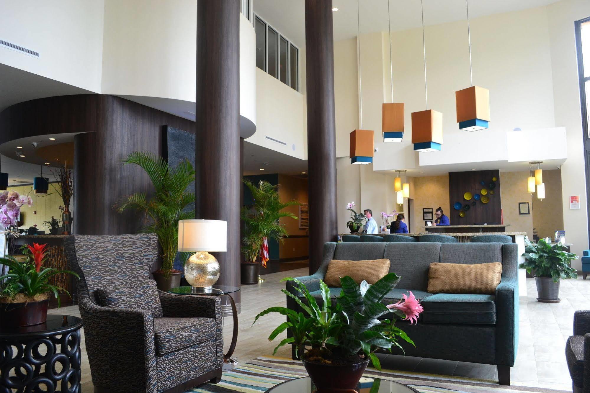 Best Western Plus Miami Executive Airport Hotel And Suites Кендъл Екстериор снимка